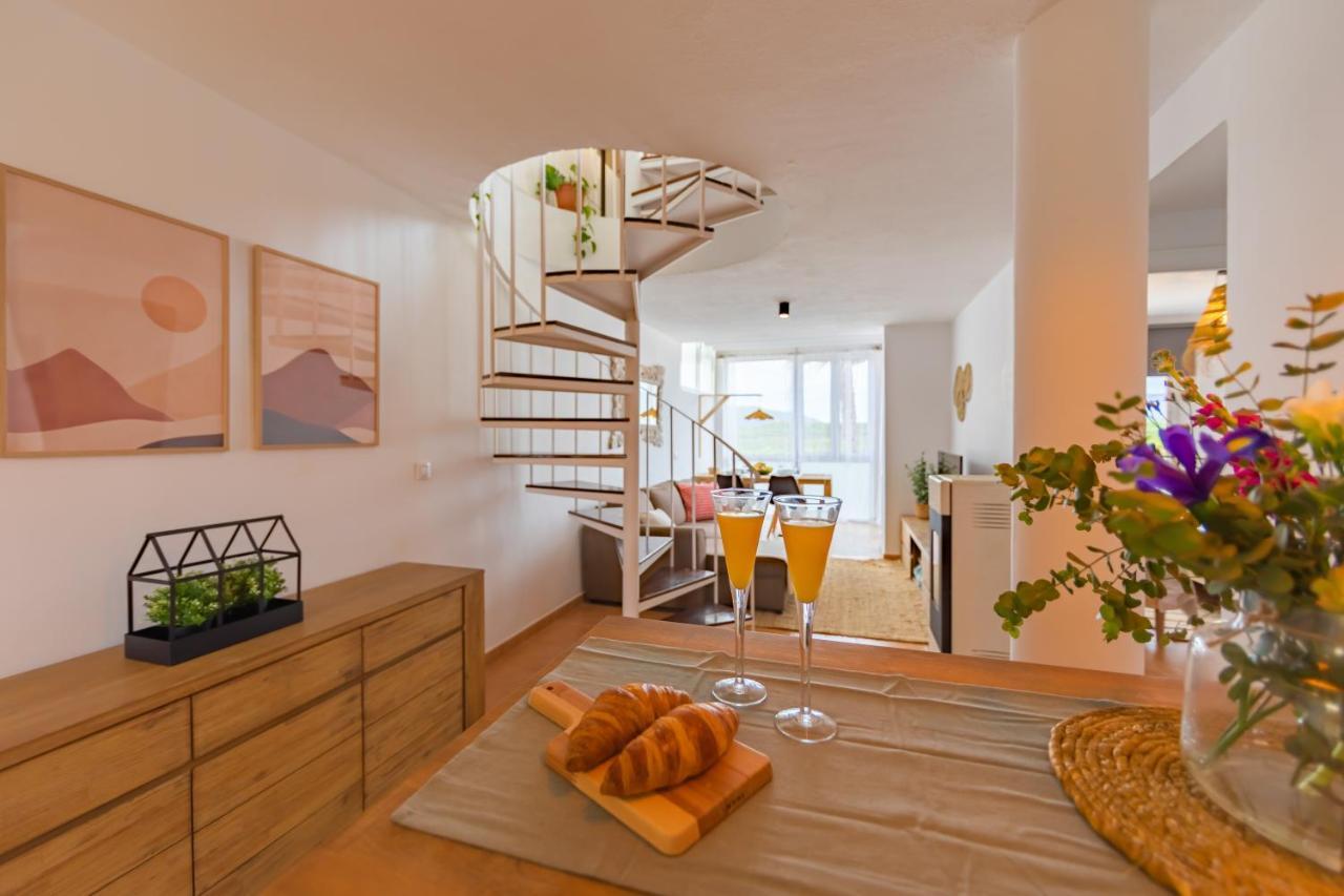 Views, Pool & Home Office - Optic Fibre 타리파 외부 사진